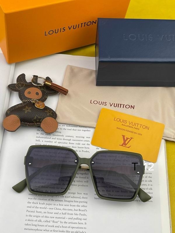 LV Sunglasses 975